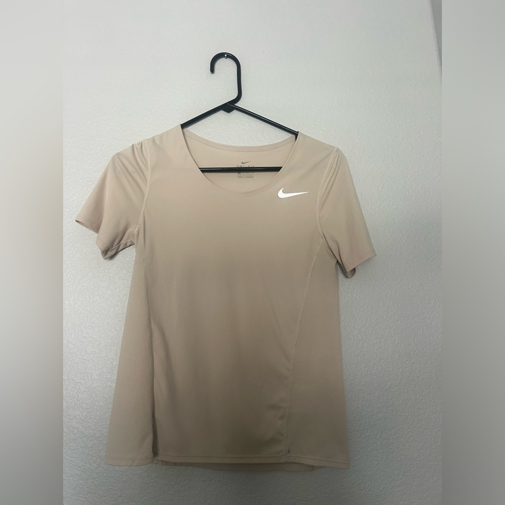 Nike tee shirt